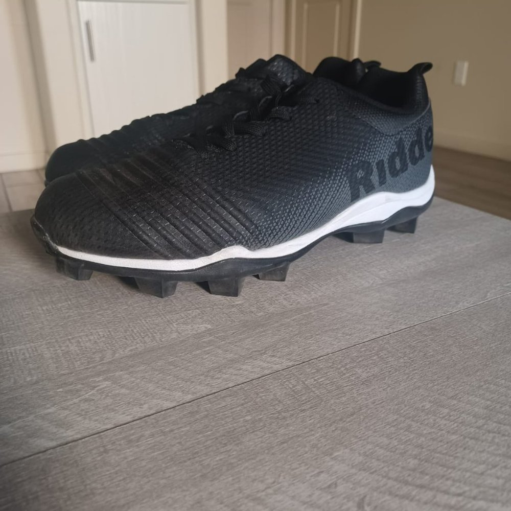 Riddell Football Cleats